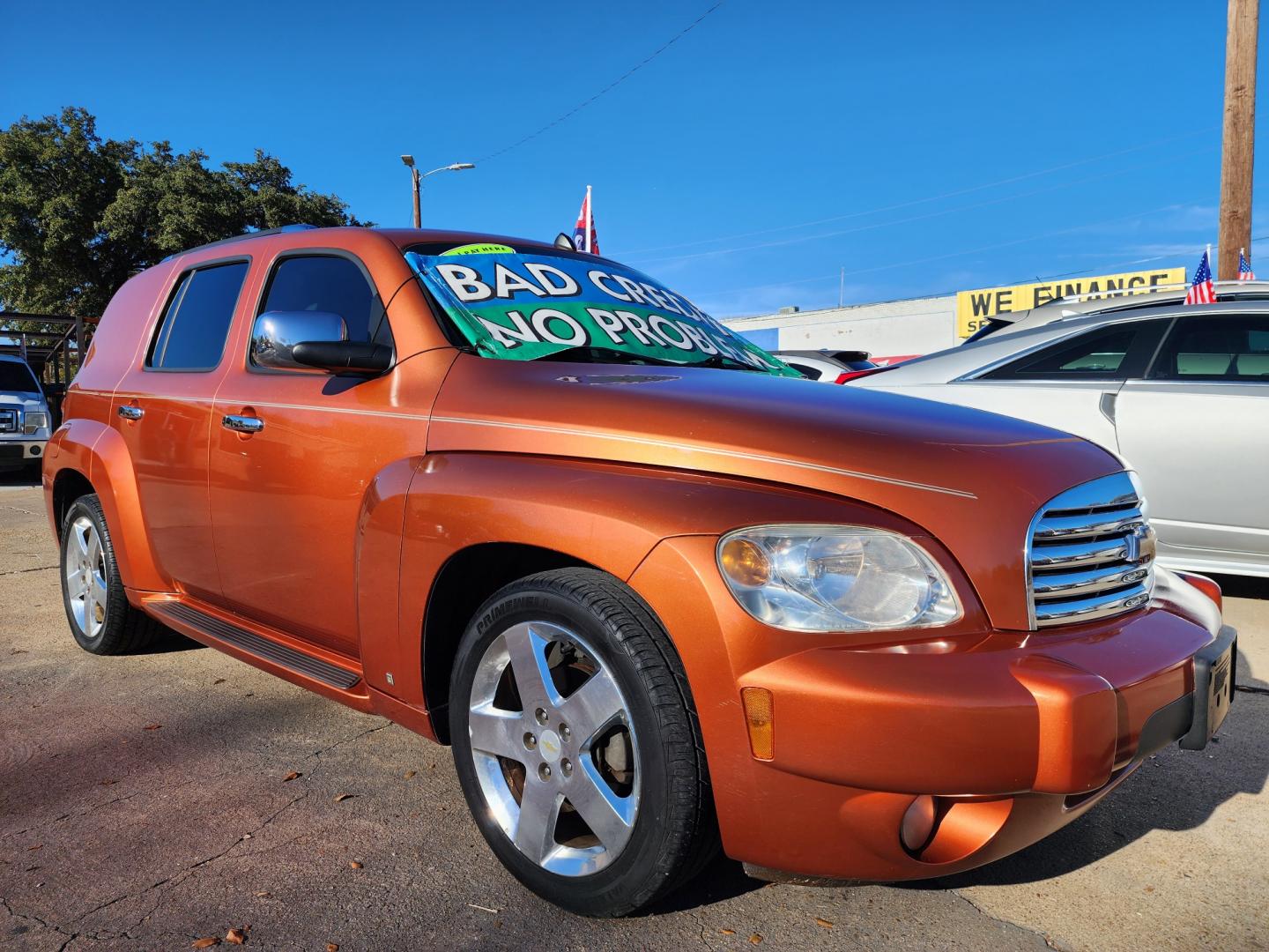 2008 SUNSET ORANGE Chevrolet HHR LT (3GNDA53P58S) with an 2.4L L4 DOHC 16V engine, AUTO transmission, located at 2660 S.Garland Avenue, Garland, TX, 75041, (469) 298-3118, 32.885551, -96.655602 - Photo#1